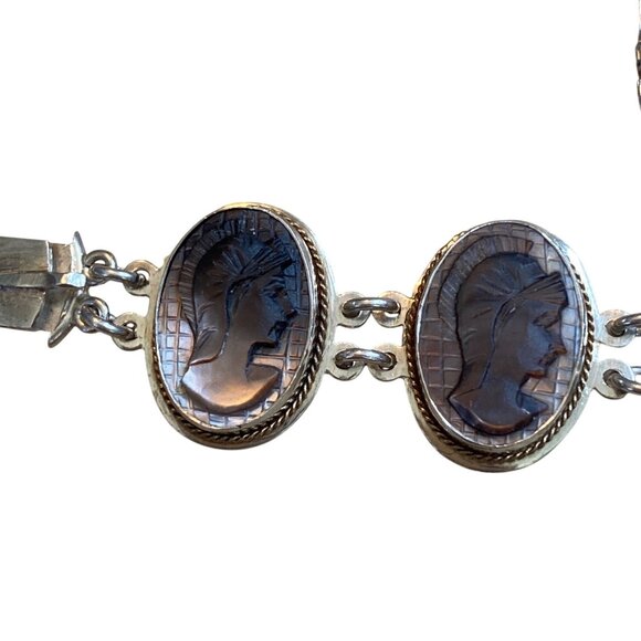 Victorian 800 Silver Necklace & Bracelet Set With Mother Of Pearl Cameos - Picture 15 of 16